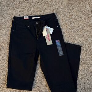 Levi's Women's Classic Black Skinny Jeans